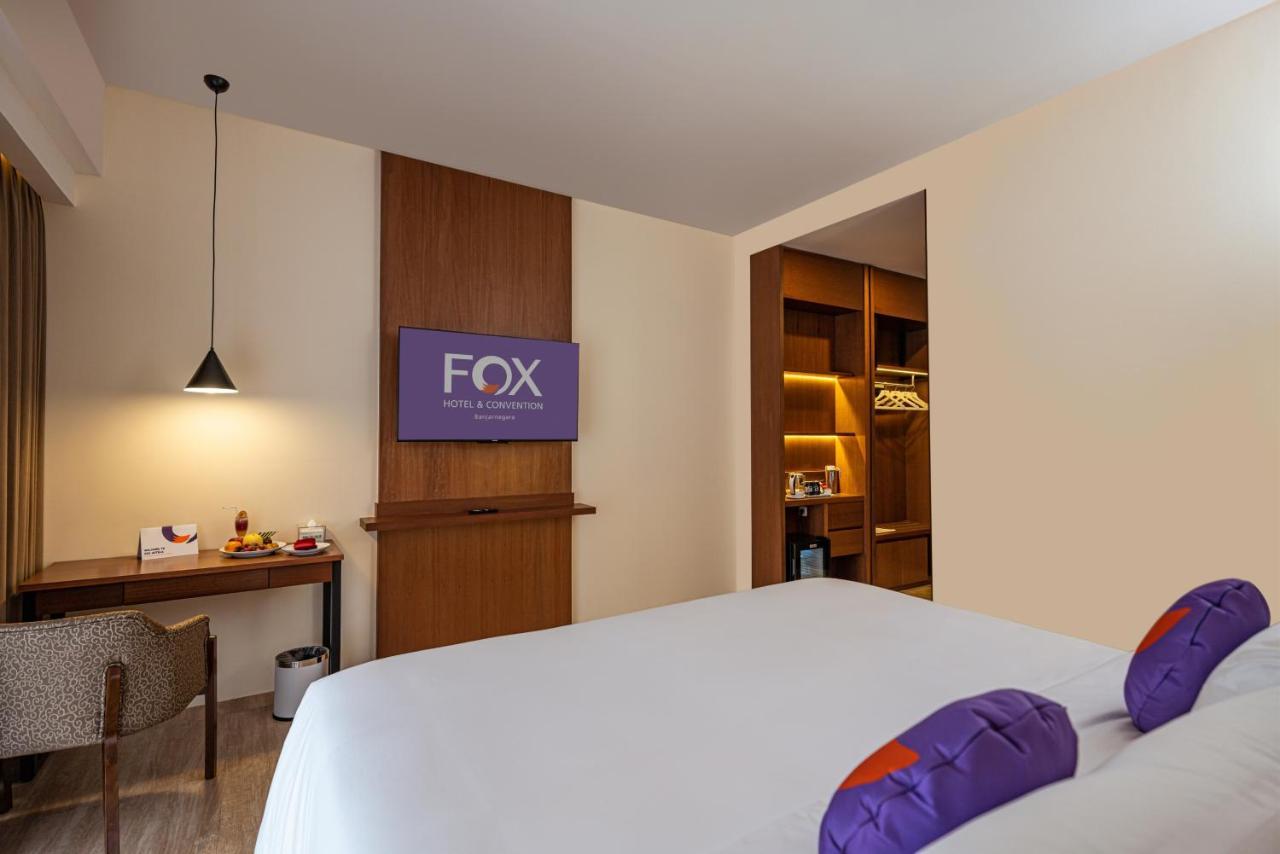 Fox Harris Hotel & Convention Banjarnegara Kültér fotó